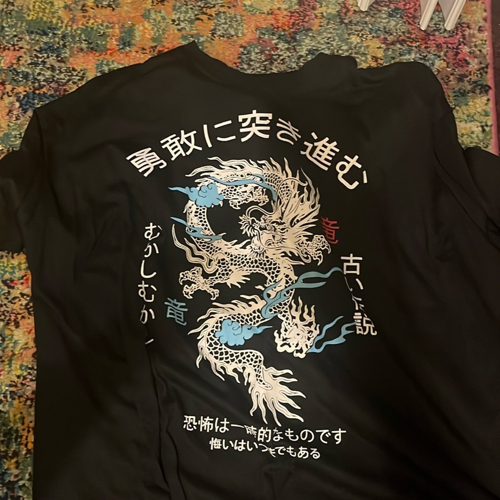 Black anime T-shirt size large
